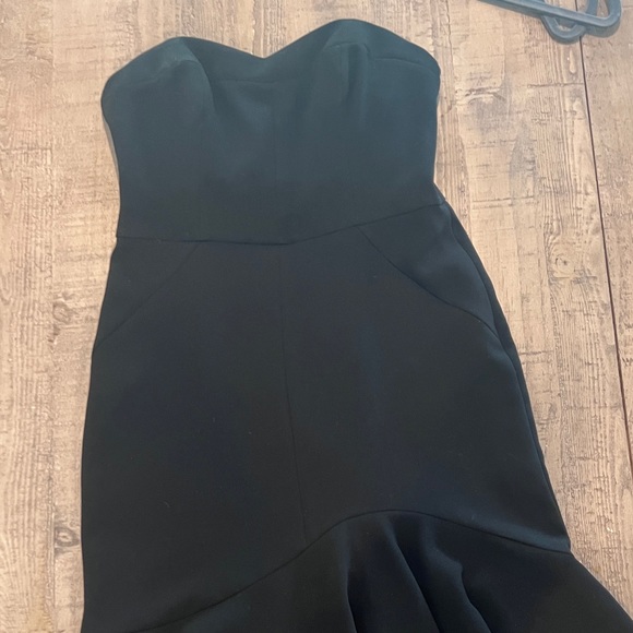 Halston Heritage Black Strapless Flounce Ruffled Skirt - Picture 5 of 8